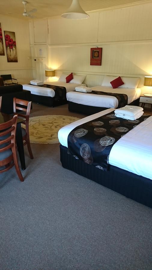 Maleny Hotel מראה חיצוני תמונה